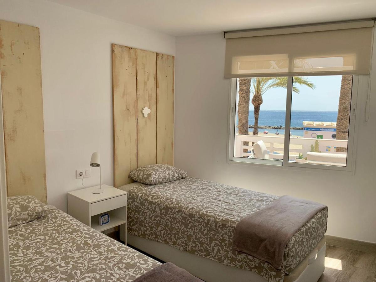 Apartment Paseo Aguadulce  Exterior photo