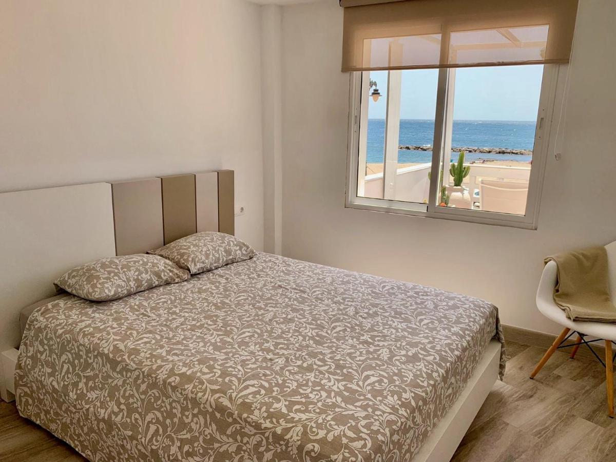 Apartment Paseo Aguadulce  Exterior photo